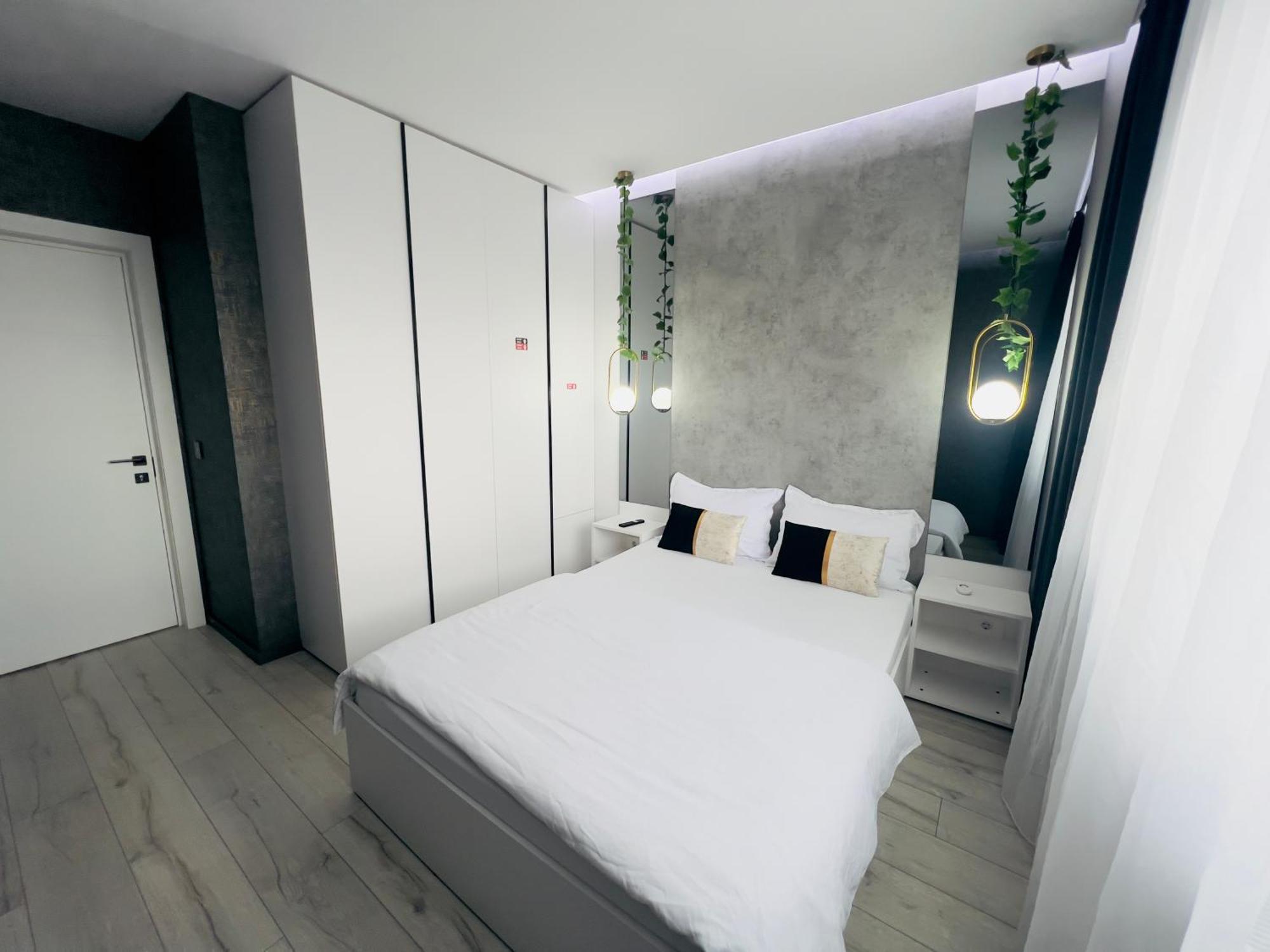 The Silver Grove Oradea Luaran gambar